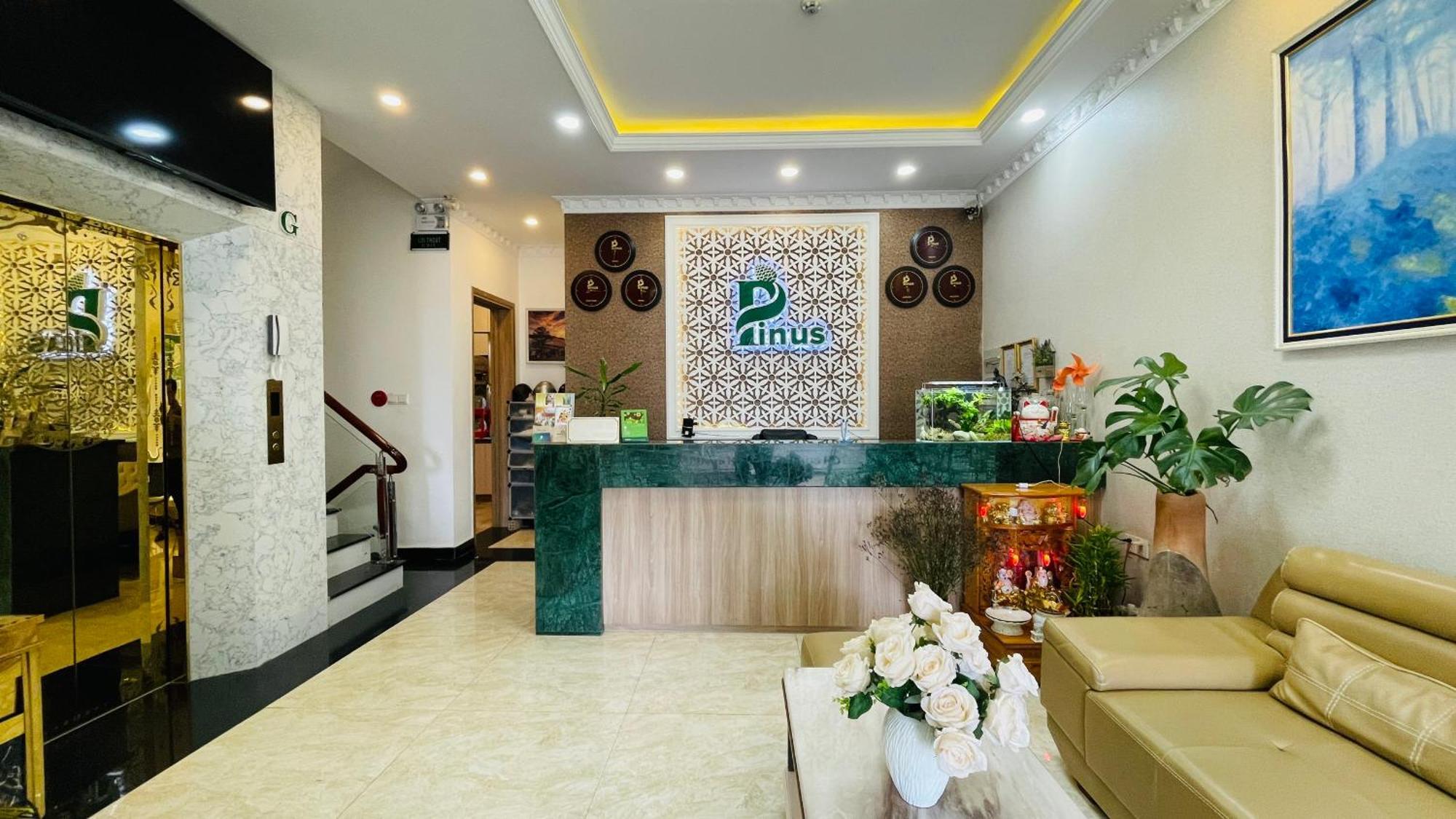 Pinus Hotel Da Lat Zewnętrze zdjęcie