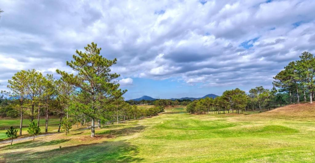 Pinus Hotel Da Lat Zewnętrze zdjęcie